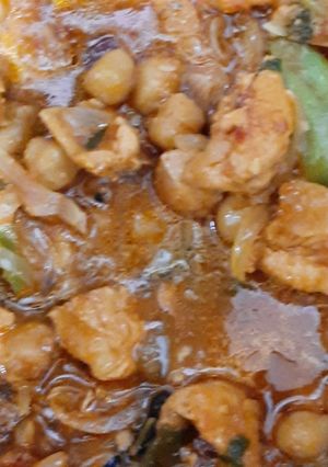 A picture of Murg cholay.