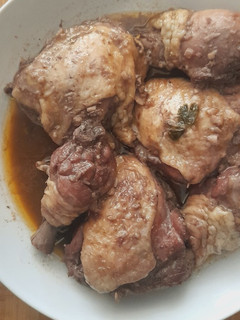 Foto de Frango com Vinho Tinto