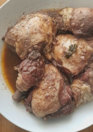Foto de Frango com Vinho Tinto