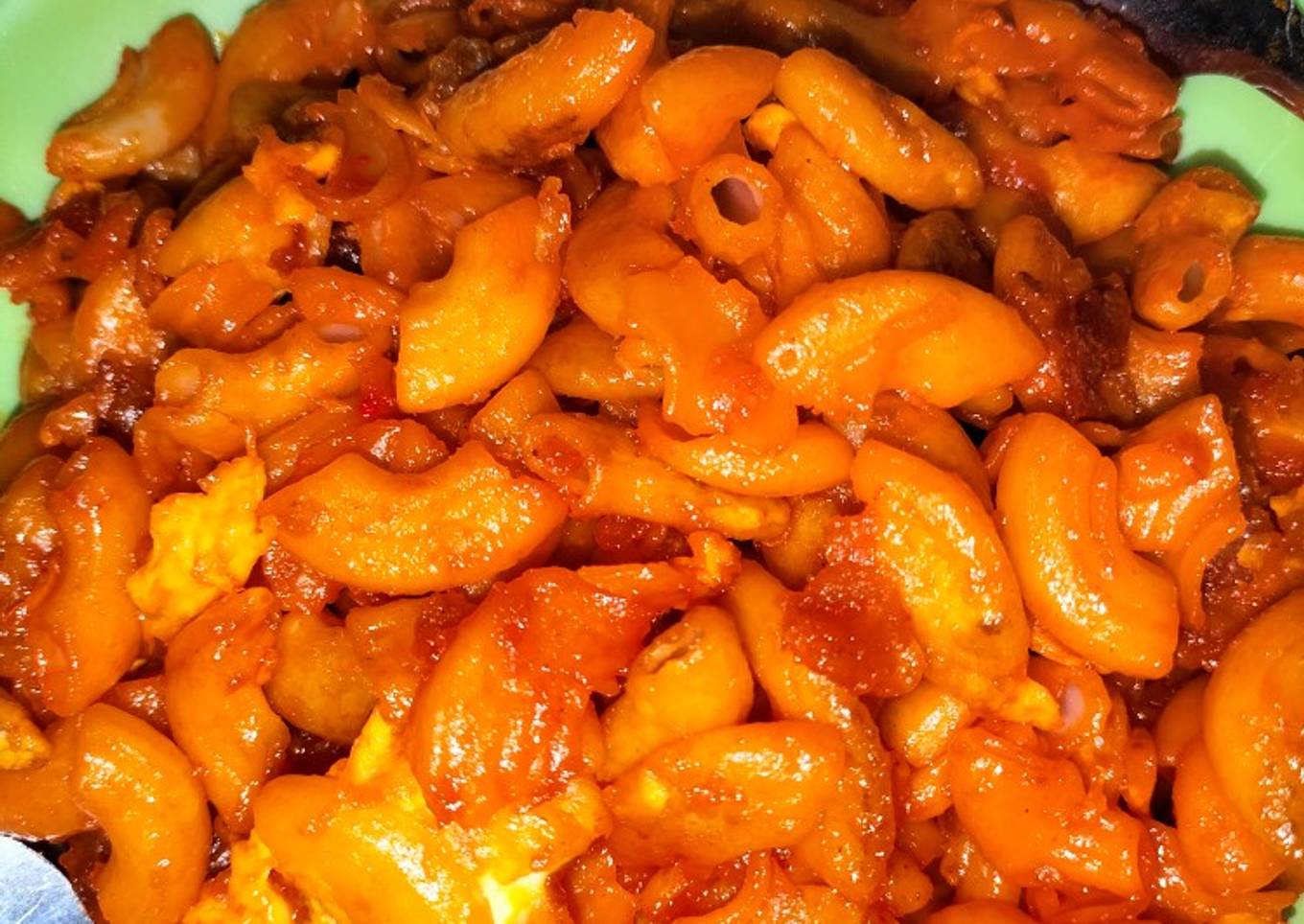 Makaroni telor