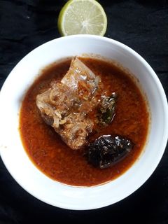 कटला फिश करी (fish curry recipe in marathi) रेसिपी चे मुख्य फोटो