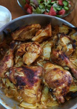 صورة لوصفة دجاج وبطاطا بالفرن 🐔