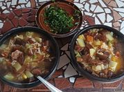 Una foto de sopa de algas