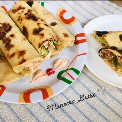 A picture of Chicken X beef shawarma.