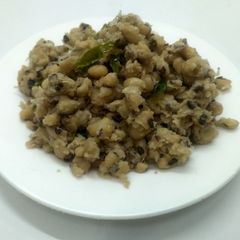 A picture of Lobhia/Black Eyed Beans Sundal/Usli.
