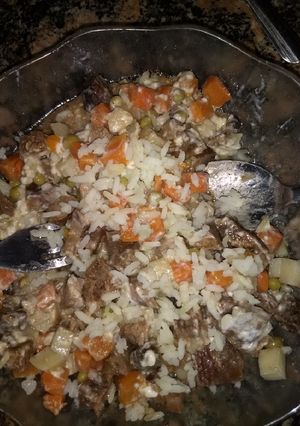 Una foto de Ensalada fría de ropa vieja 😁😂