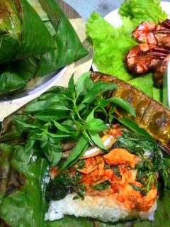 Foto resep Nasi Bakar Ayam Suwir Kemangi Sederhana