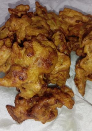 A picture of Onion Pakoda.