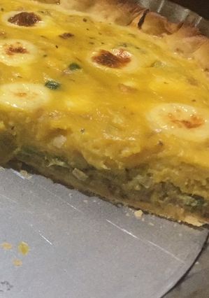 Una foto de Tarta bicolor de zapallo anco y zucchini 🌱