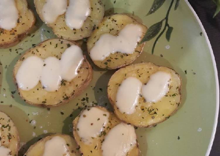 Resep Kentang Panggang Microwave (menggunakan microwave - grill) yang Bisa Manjain Lidah