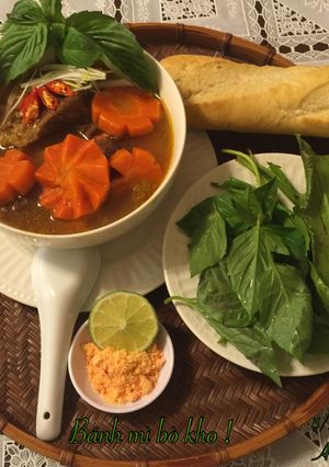 Hình của món Bánh mì bò kho !.