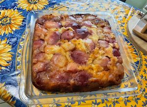 Une photo de Gâteau aux pêches de vigne et miel