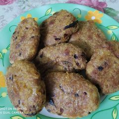 A picture of Potato & Eggs Chop.