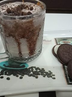 ઓરીયો શેક(Oreo shake Recipe in Gujarati) રેસીપી મુખ્ય ફોટો