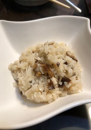 有麻油香的香菇燉飯 的食譜成品照片