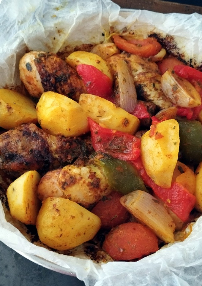 Una foto de Pollo con verduras, sin horno