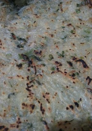 ફરાળી પોટેટો ચીલા (Farali Potato Chila Recipe In Gujarati) રેસીપી મુખ્ય ફોટો