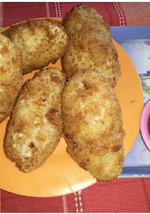 A picture of Aloo cheese croquettes.