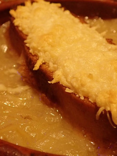 Una foto de Sopa de cebolla a la Moncloa