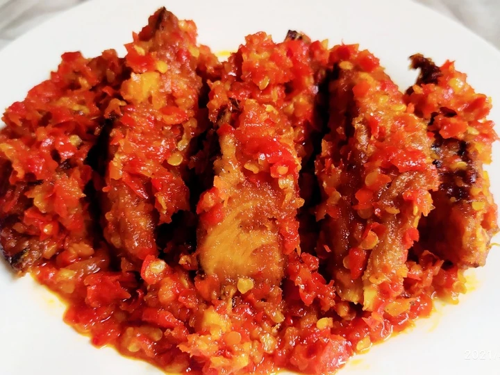 Cara Mudah Membuat Resep Balado ikan tongkol yang Sempurna Anti Ribet, Uenak Banget