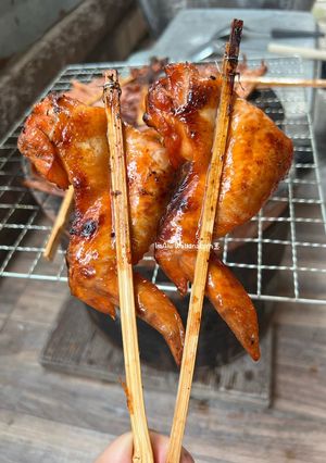 A picture of Grilled Chicken, Grilled Chicken Frames, Grilled Duck Beaks, Grilled Chicken Wings.