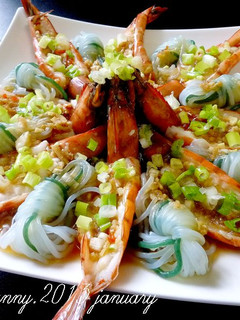 蒟蒻蒜蓉蒸蝦 的食譜成品照片
