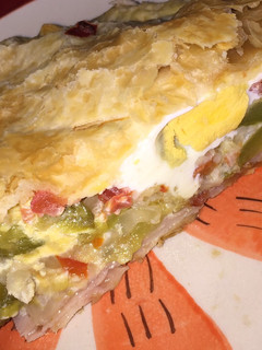 Una foto de Torta de Zapallitos, Jamón y Queso Muzzarella