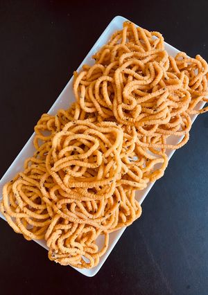 A picture of Muruku.