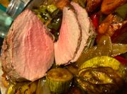 Una foto de carne al horno al romero