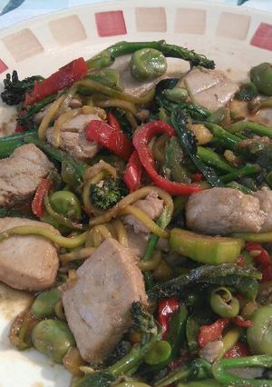 A picture of Tuna ginger stir-fry. (First allotment crop stir fry).