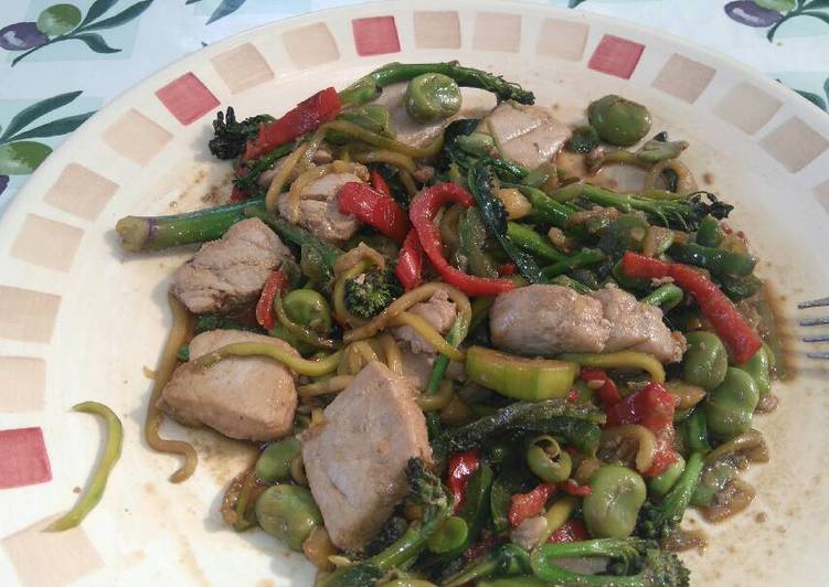 Easy Way to Cook Appetizing Tuna ginger stir-fry. (First allotment crop stir fry)