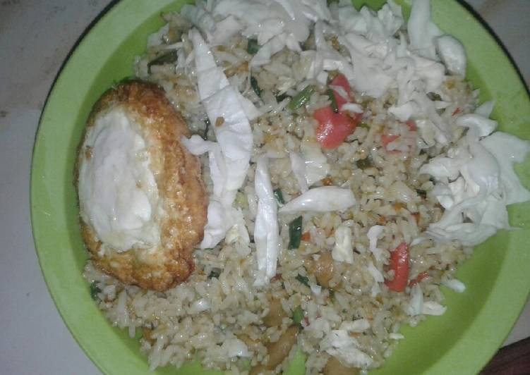 Nasi goreng pelangi