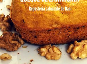 Una foto de Queque Zanahoria vegano o tradicional