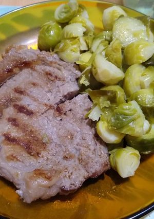 Una foto de Ensalada de Repollitos de Bruselas