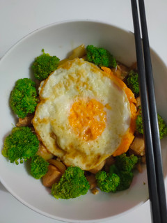 Foto resep Chicken Teriyaki (Red) Rice Bowl