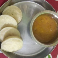 A picture of Sambhar.