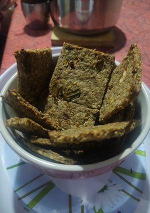 Una foto de Galletas de puré de arvejas con cebollitas de verdeo