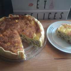 Une photo de Quiche au poulet et olives