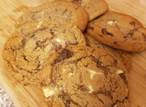 A picture of Double fudge cookies.
