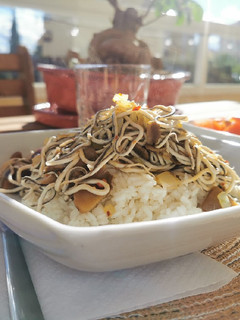 Una foto de Arroz con gulas