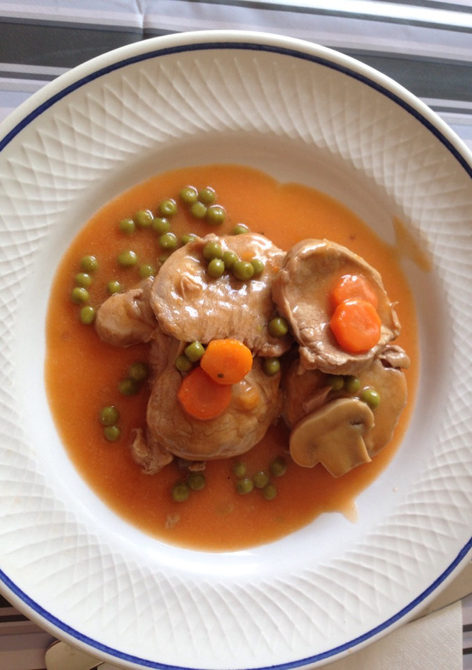 Una foto de Solomillo de cerdo en salsa con olla exprés