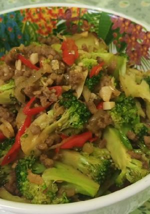 Foto resep Tumis Brokoli Daging Giling