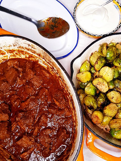 Una foto de Kalbsgulasch / Gulasch de Ternera: Low Carb Food