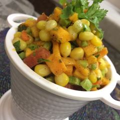 A picture of Sweet corn & mango salad.