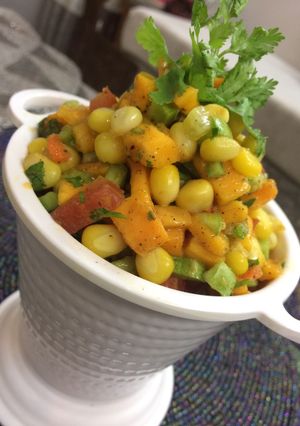 A picture of Sweet corn & mango salad.