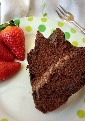 Foto di Vortice goloso, torta al cioccolato con glassa