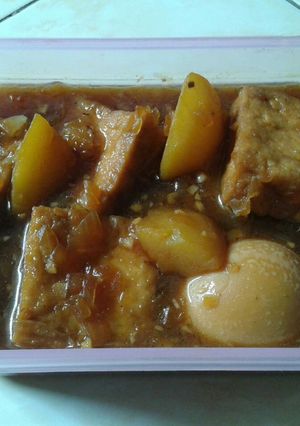 Foto resep Semur Tahu Kentang Telur ala Anak Kos!