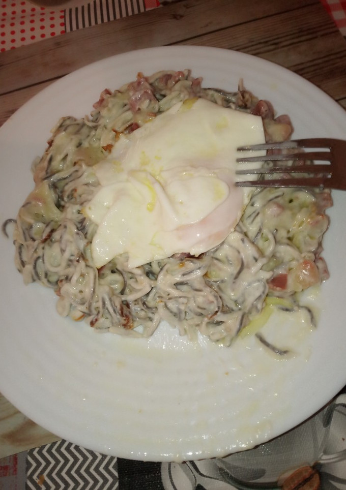 Una foto de Gulas con nata/queso