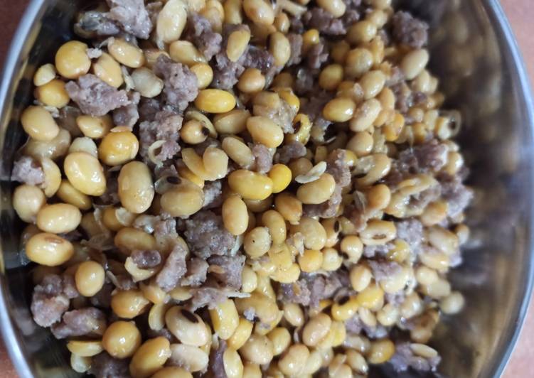 Langkah Mudah untuk Menyiapkan Isian chaipao..tumis kacang kedelai dan daging cincang, Enak Banget