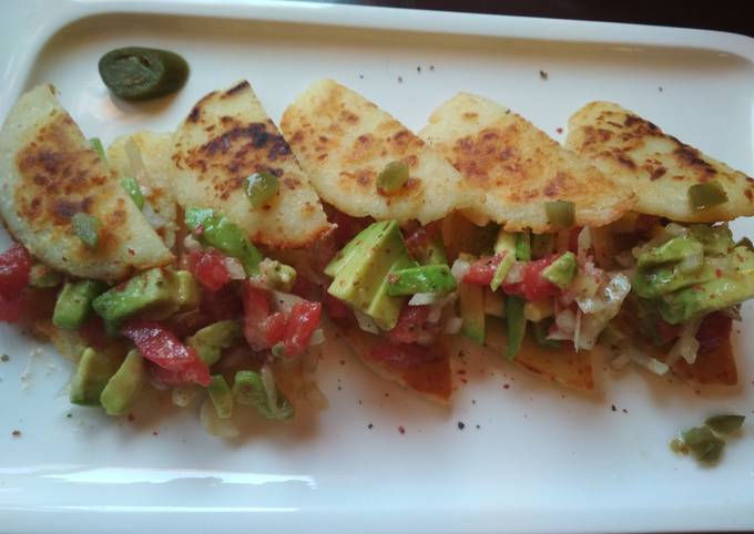 Arepas De Queso Con Guacamole Receta De Jaime Ascaso 🍅🍊🍊🍅- Cookpad